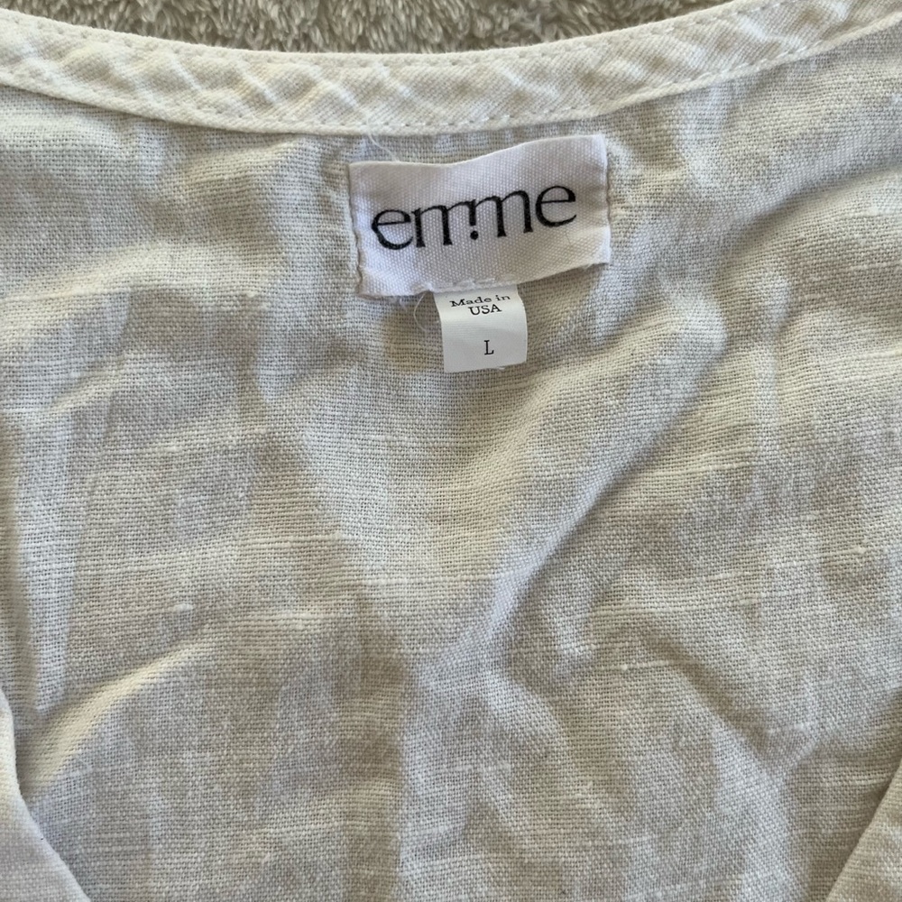 Women button down top - Picture 3 of 4